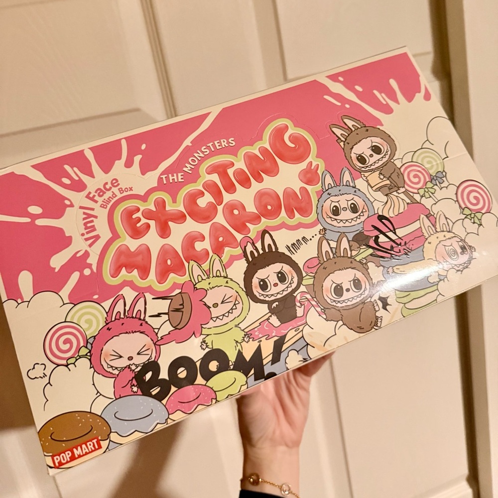 BNIB The Monsters Exciting Macaron Vinyl Face Blind Box Whole Set - Picture 2 of 8